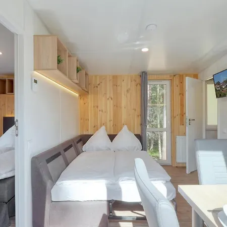 別荘 Tiny Haus 37 Am Brombachsee *